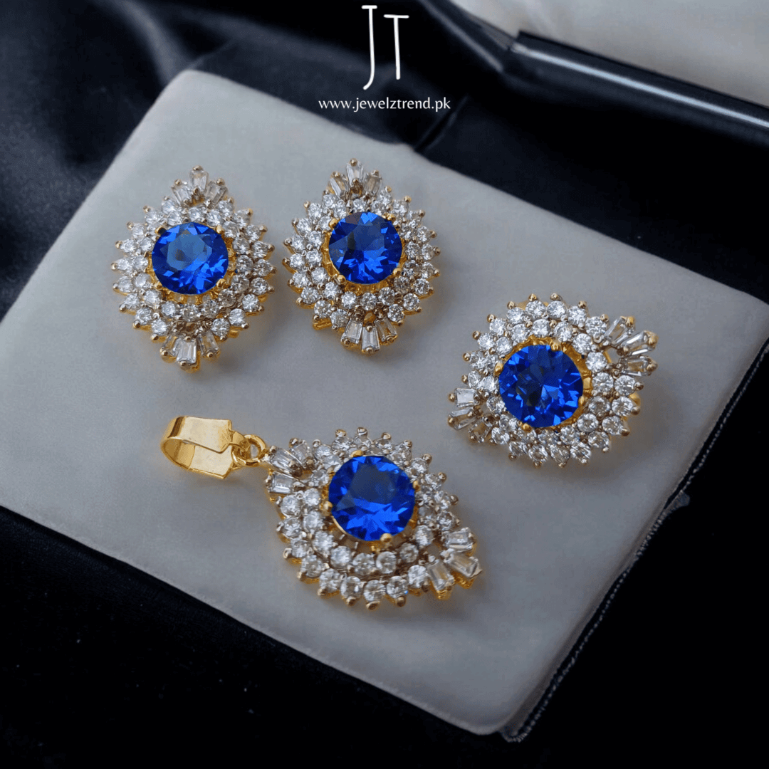Royal Grace: Full Jurao Locket Set