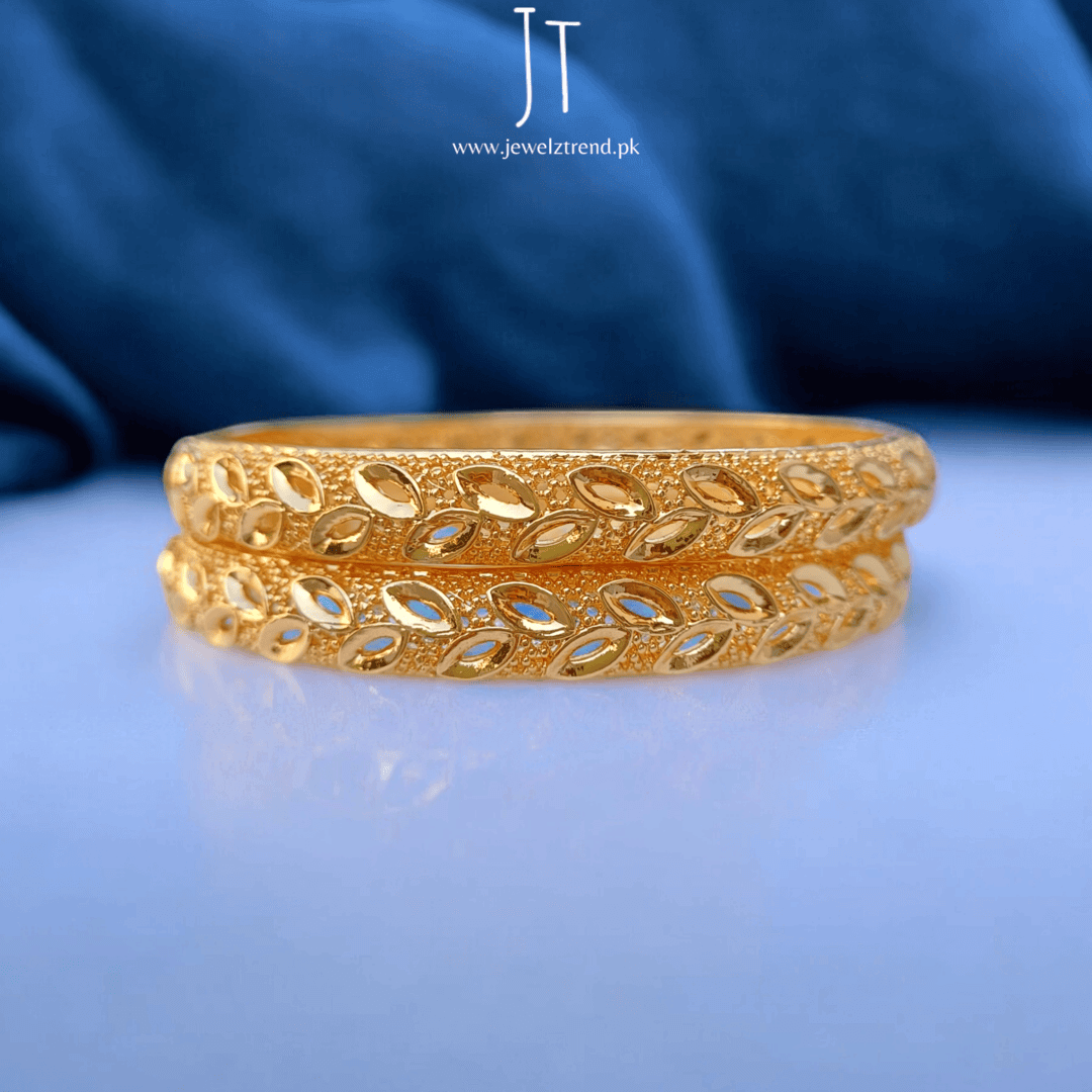 Golden Leaves: Aesthetic Bangles