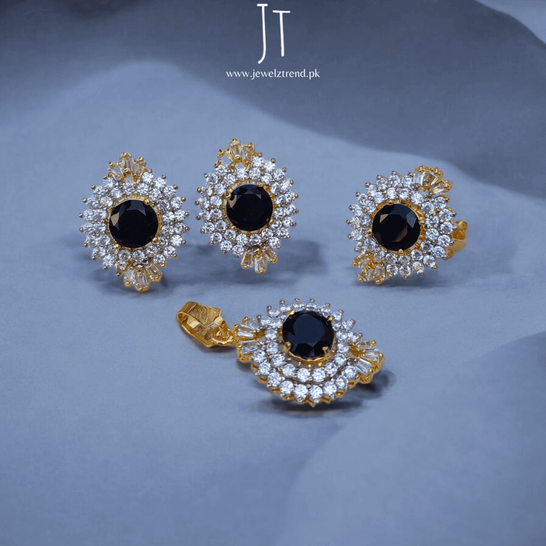 Royal Grace: Full Jurao Locket Set