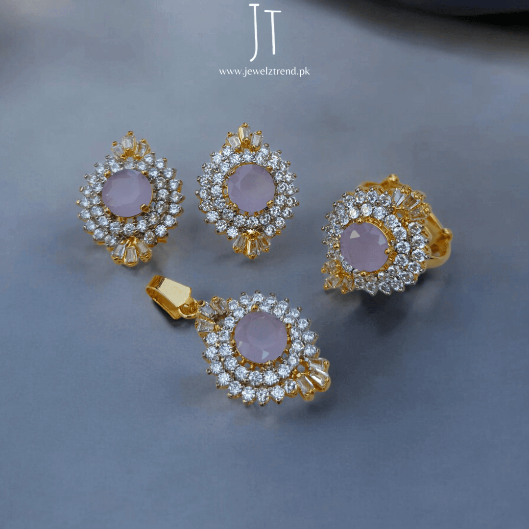 Royal Grace: Full Jurao Locket Set