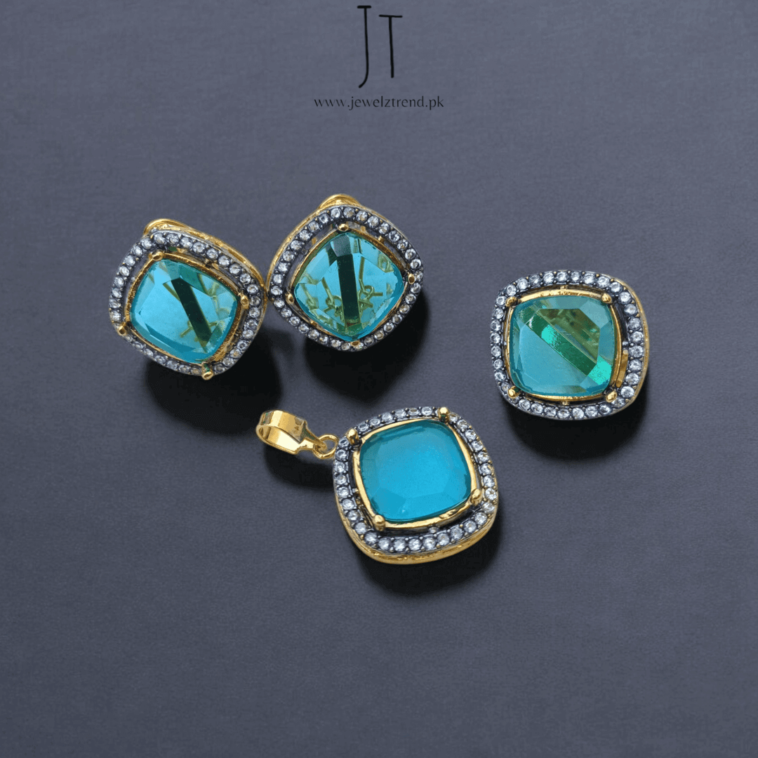Oxidized Charm: Squared Stone Single Layer Locket Set