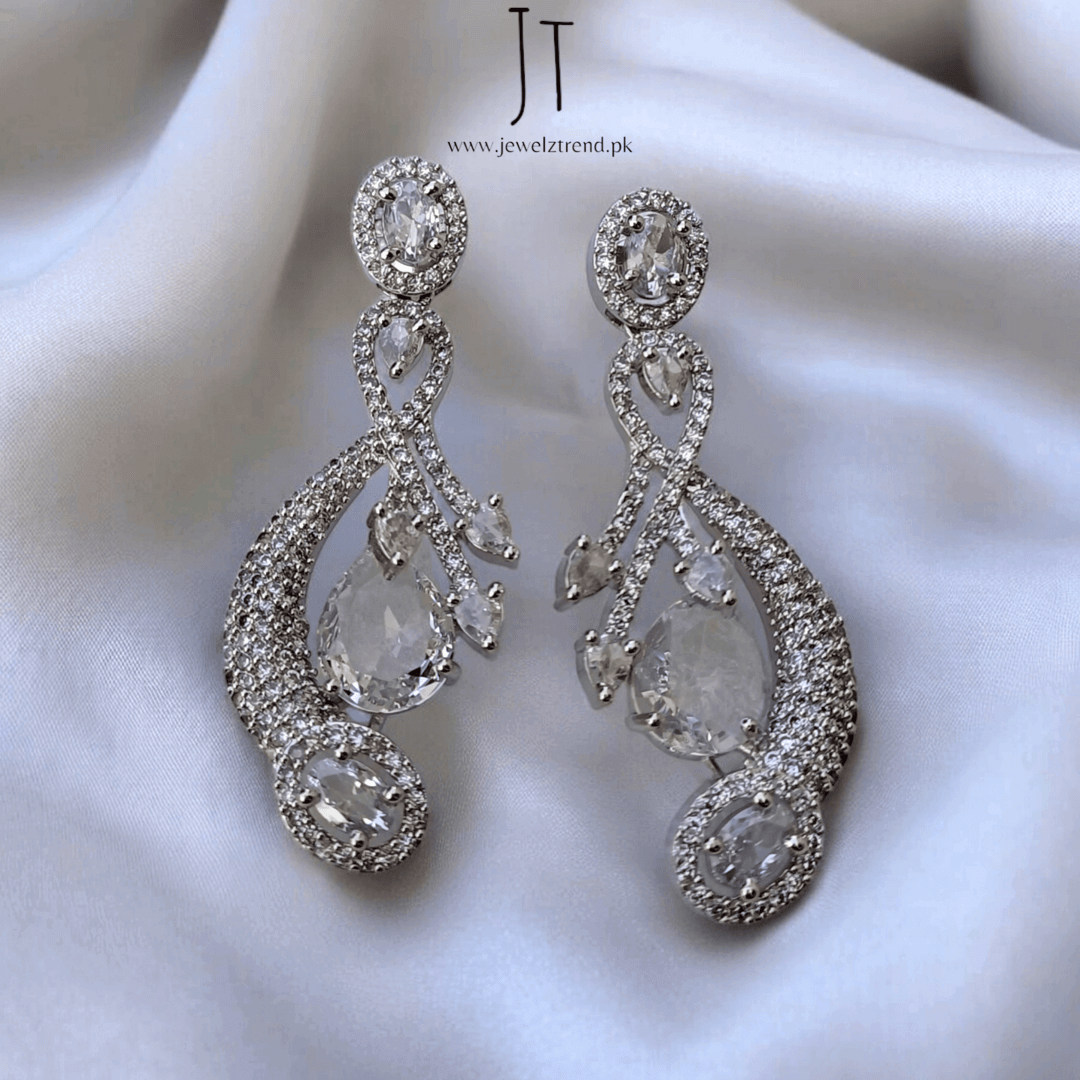Doublet Stone Earrings – Captivating Cuts for a Stunning Look