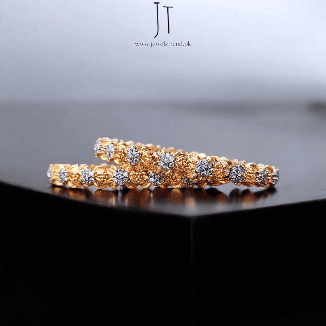 Celestial Charm: Oxidized Shiny Star Bangles