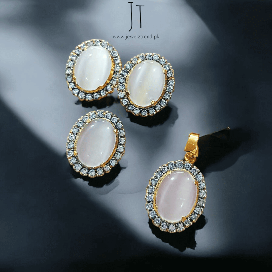 Evergreen Elegance Of Jurao Stones