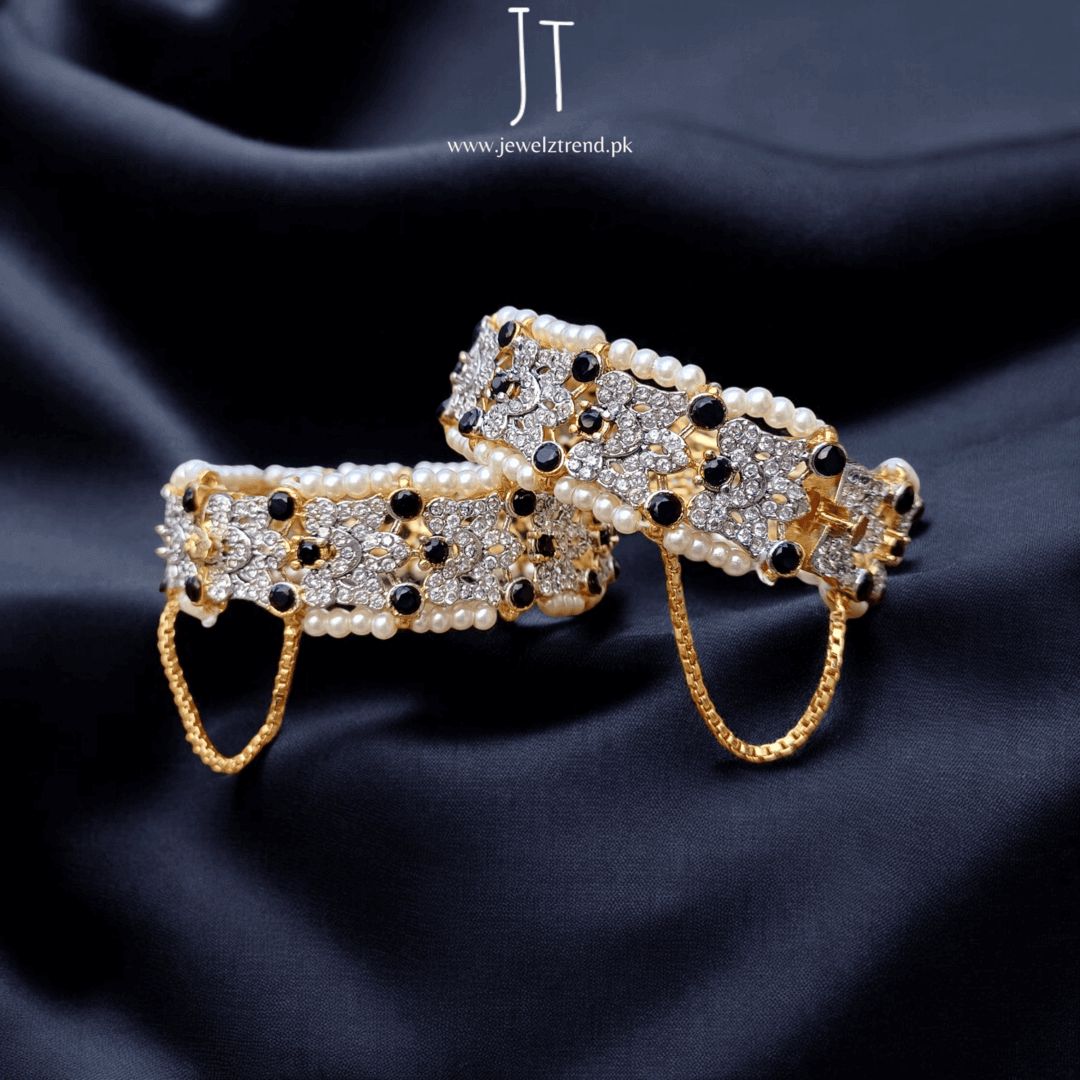 No-Bahaar Classic Bangles