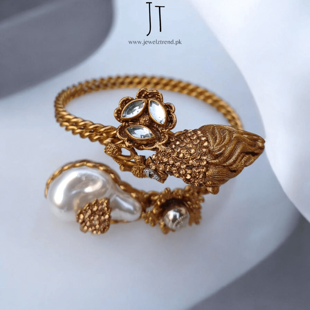 Gemstone Glory: Turkish Style Kara