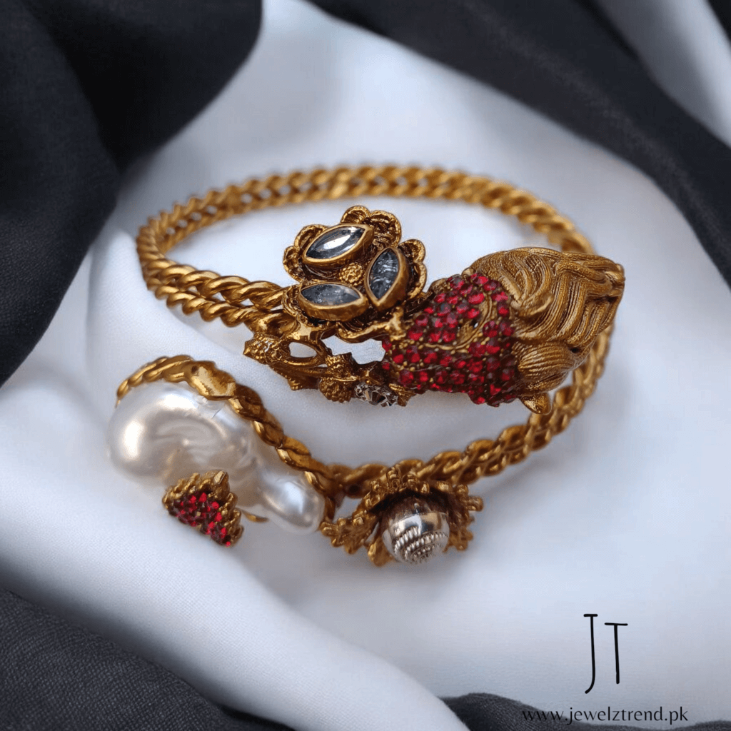 Gemstone Glory: Turkish Style Kara