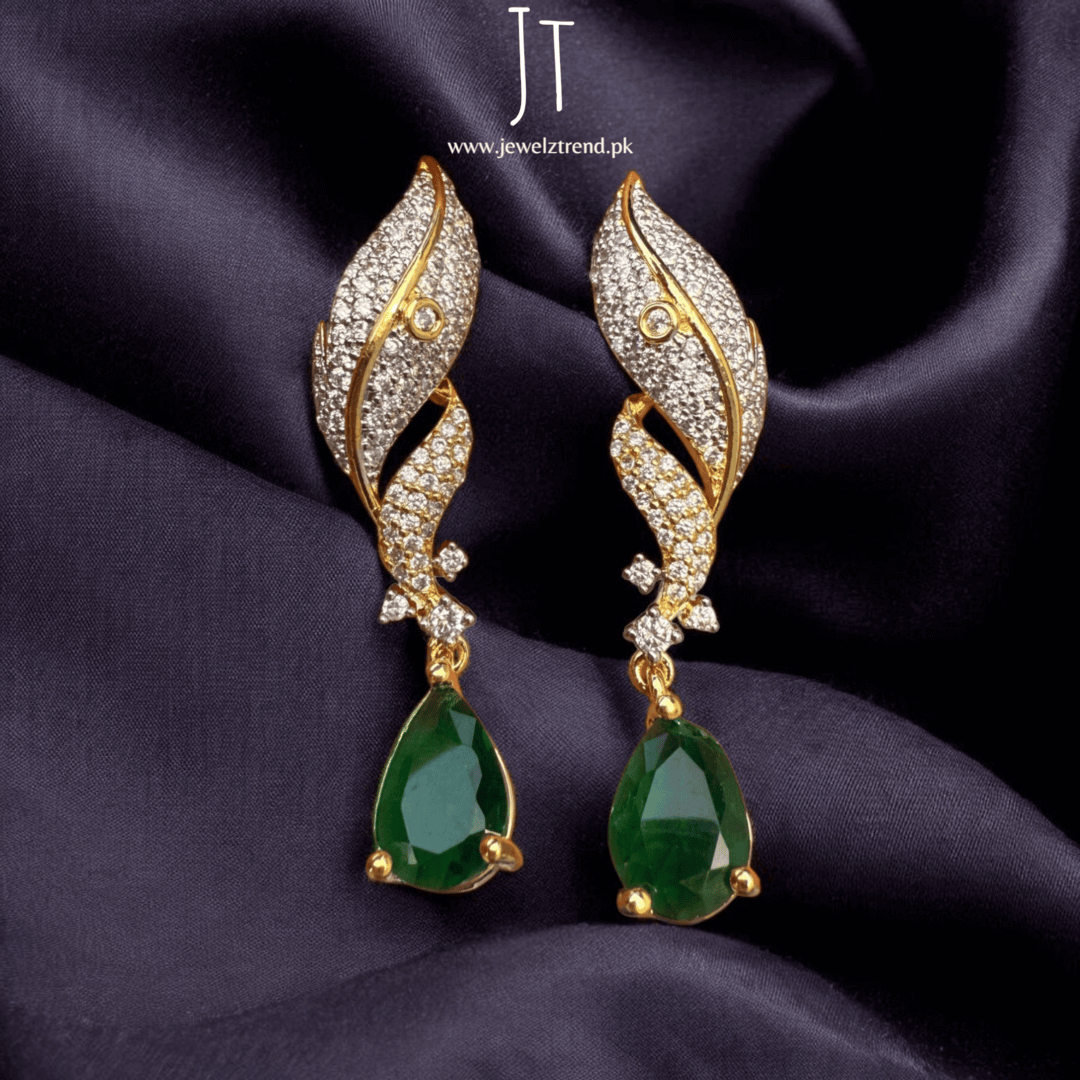 Golden Leaf Drops: 1 Carat Earrings