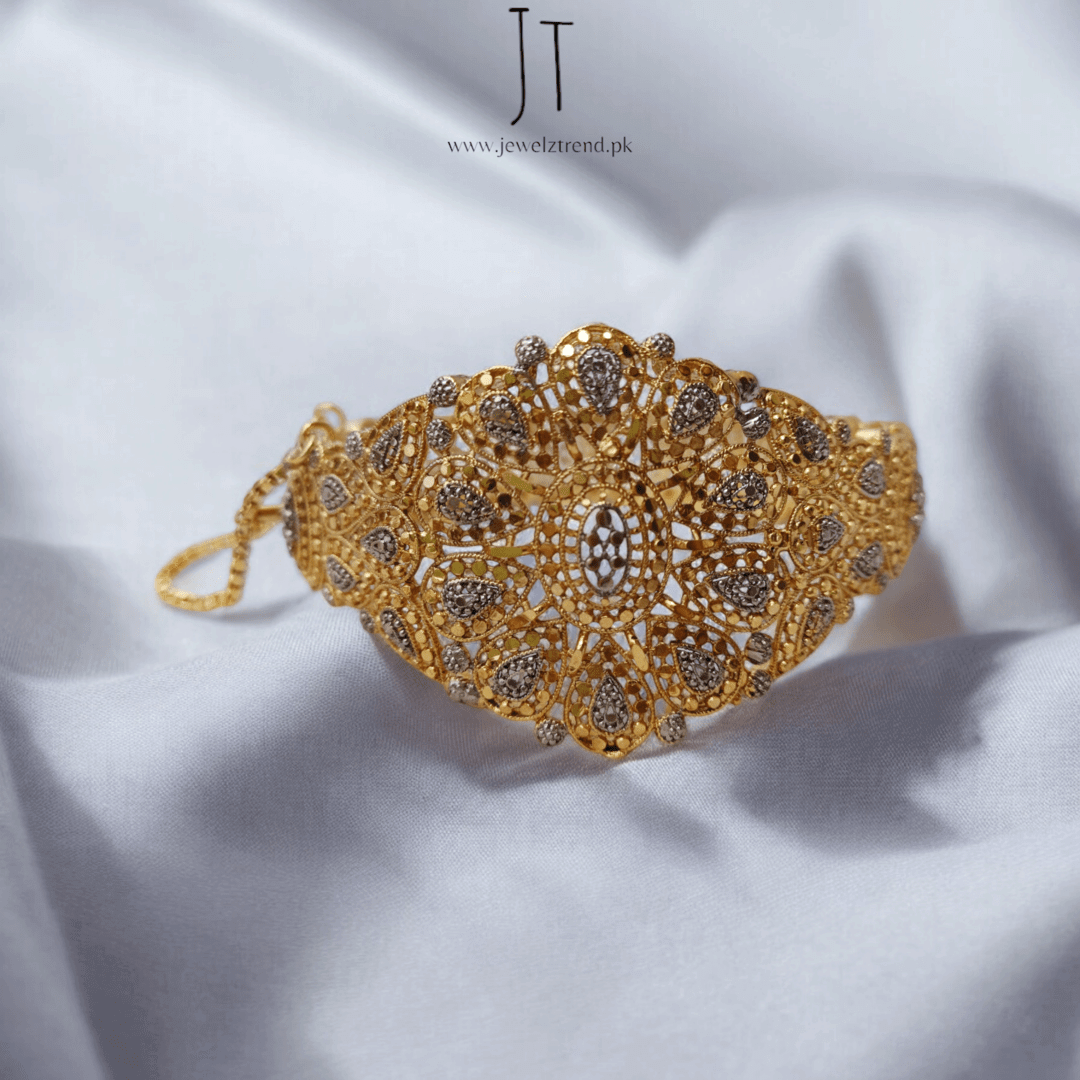 R.P Royal Look Bangle