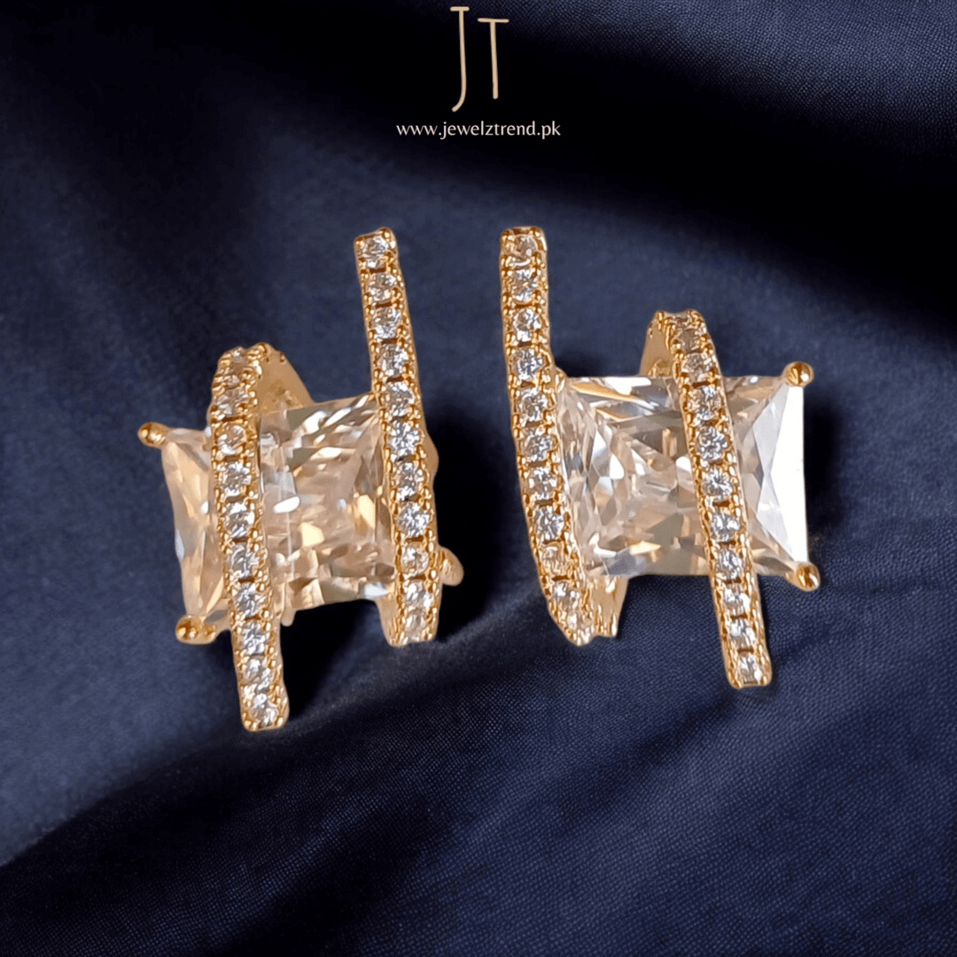 Luminous Gold: Stunning Radiant Tops