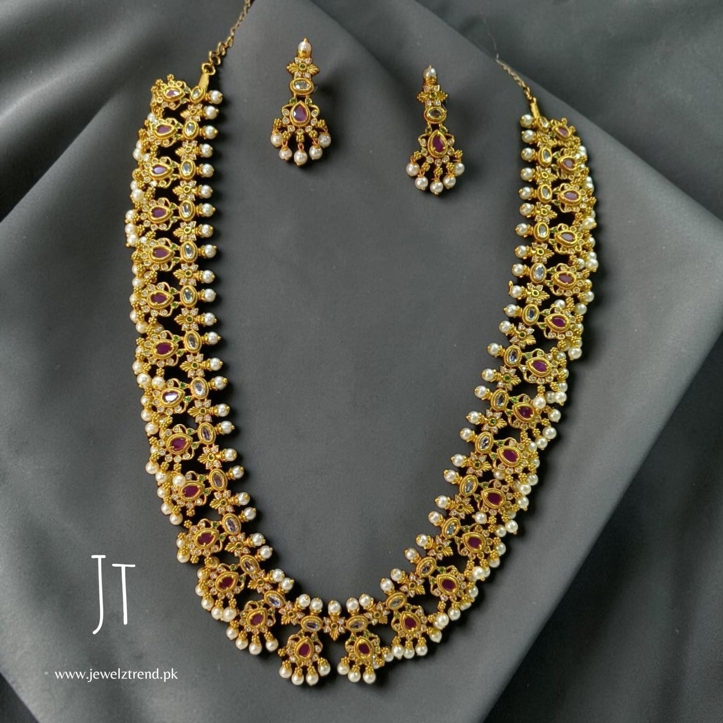 Zarqa: South Indian Mala