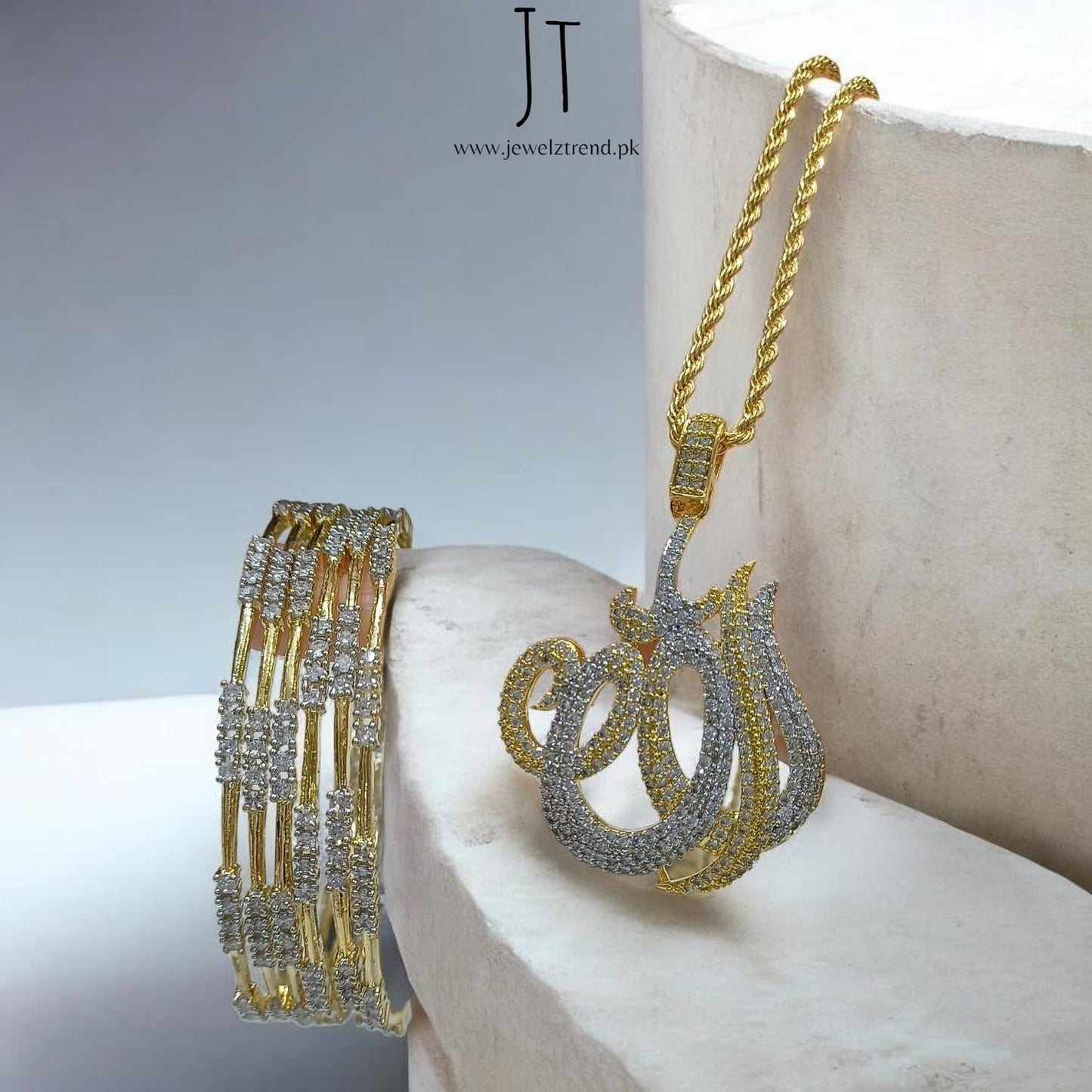 1 Carat Deal: Bangles with Calligraphy