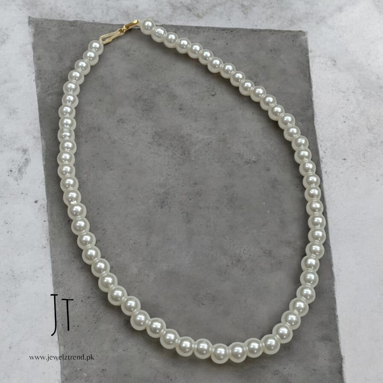 Pearl for your Girl: Necklace