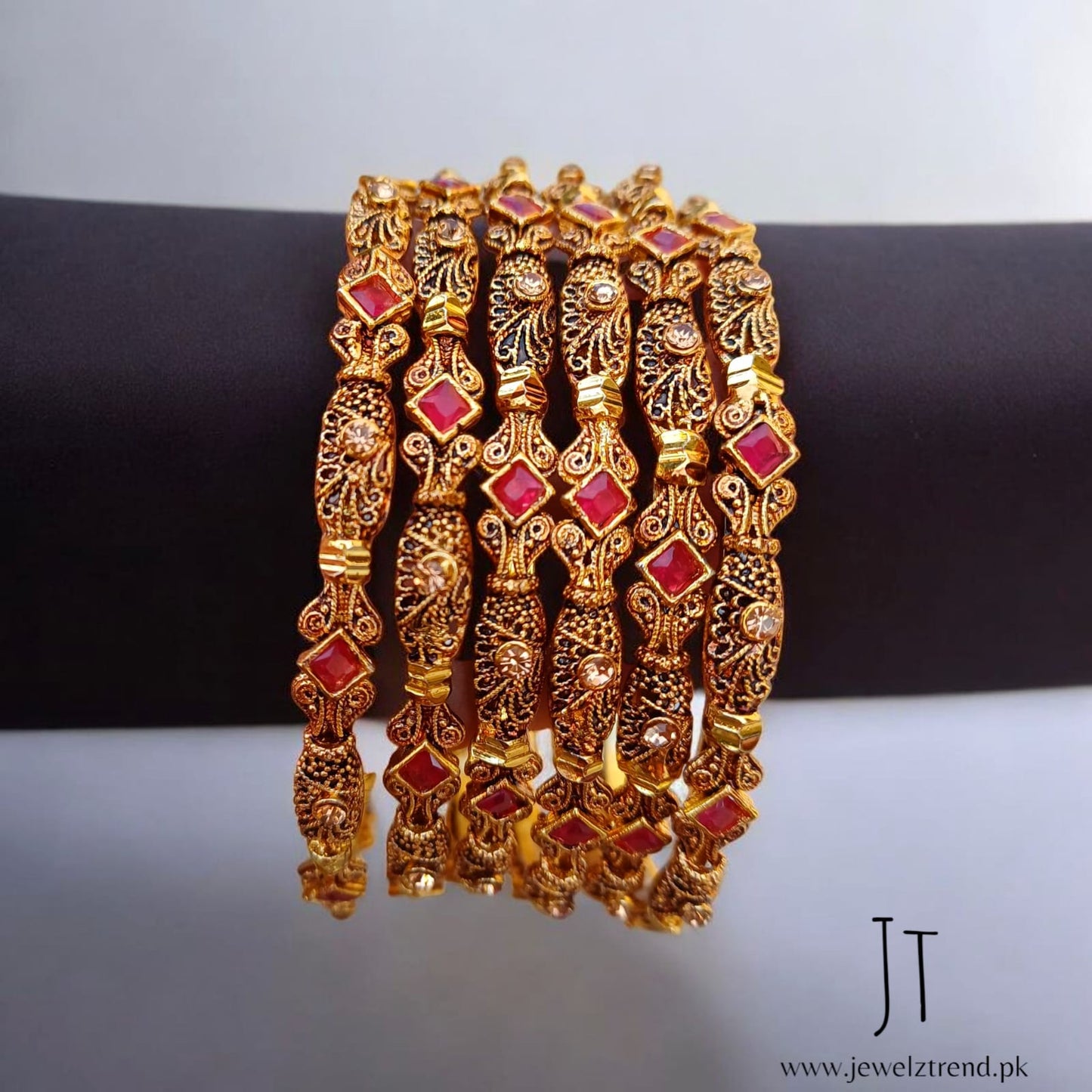 Luxury Gold Look Bangles