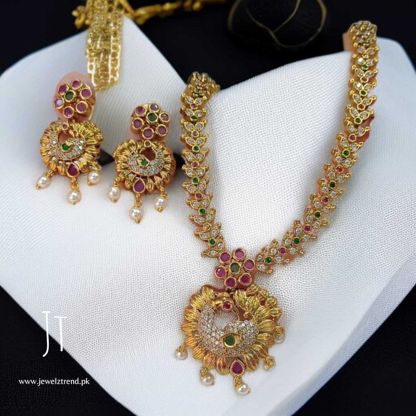 Morni: South Indian Set