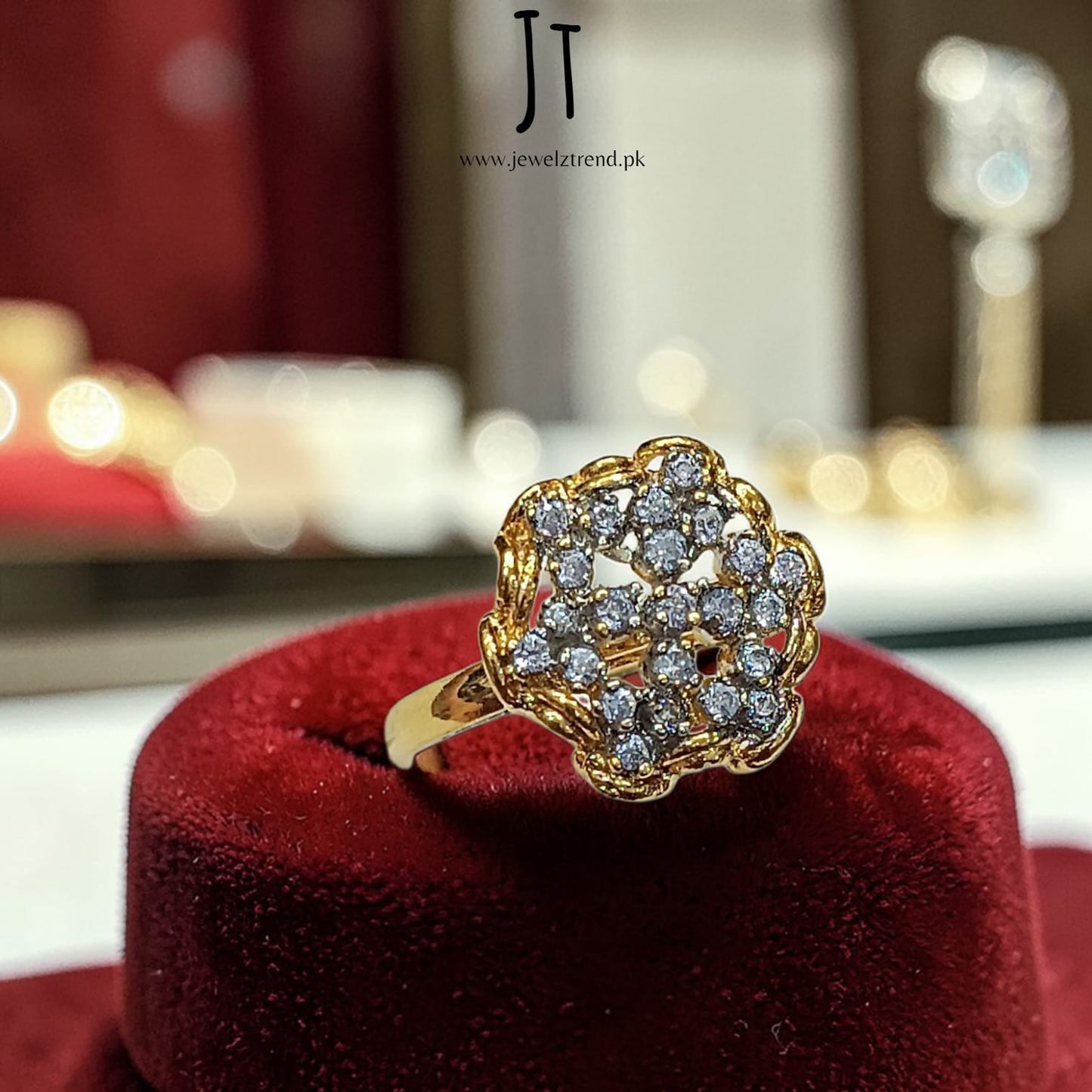 Diamond Star: Diamond Cut Ring