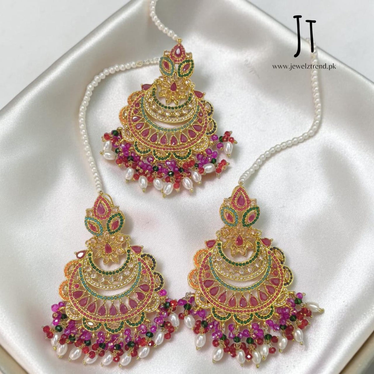 Teeka Set: Premium Quality