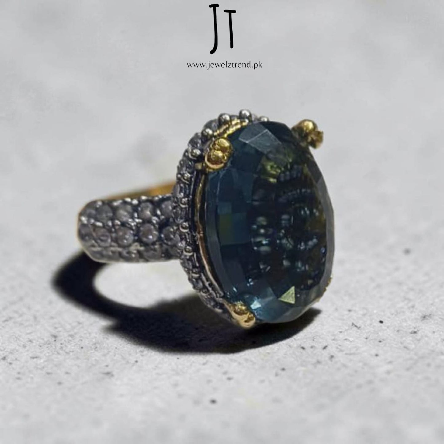 Iconic Rings