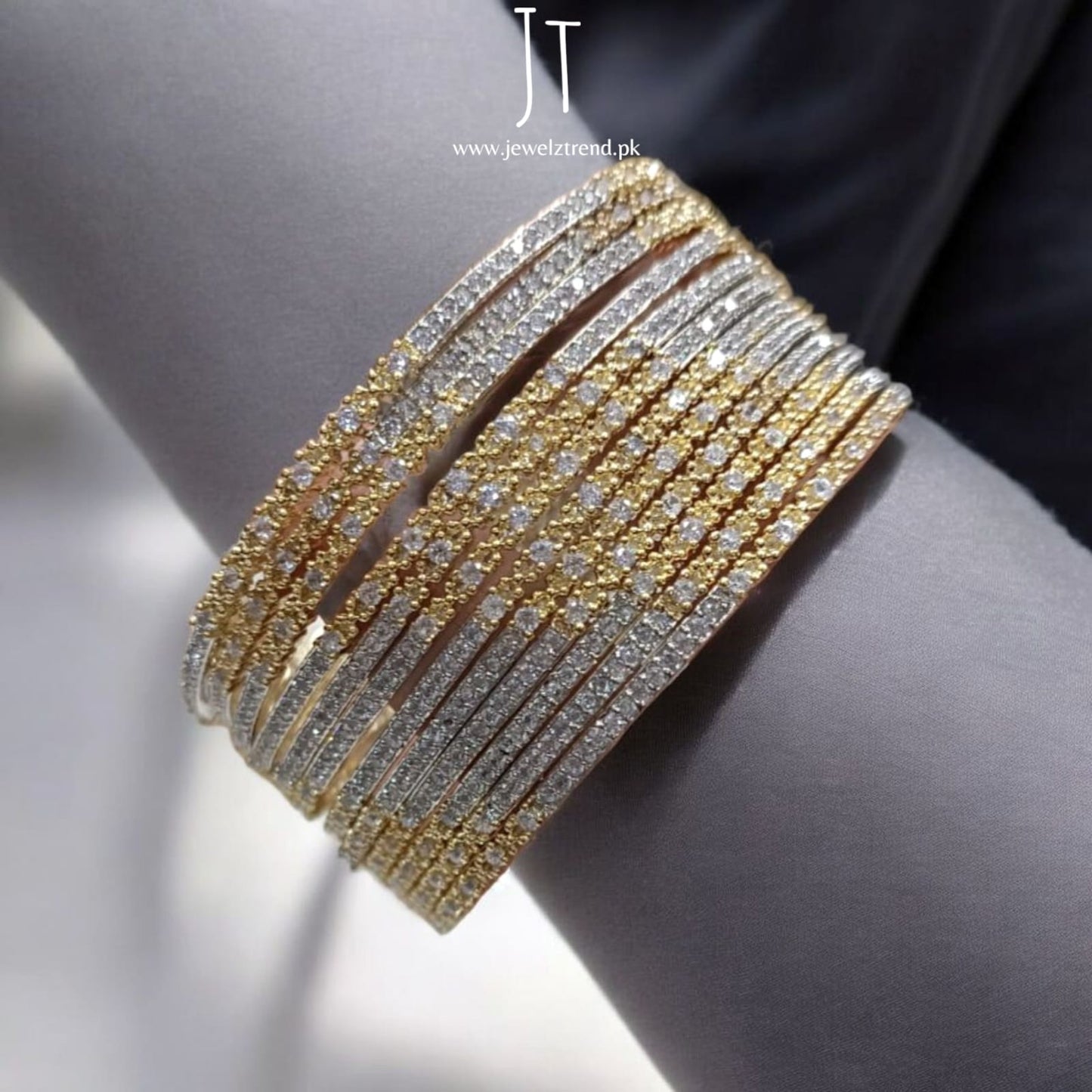 Sleek 2 toned AD Bangles