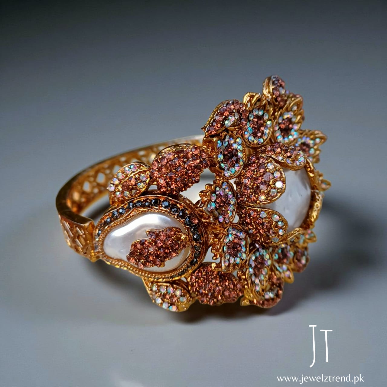 Turkish Twist: Bangle (Gold)