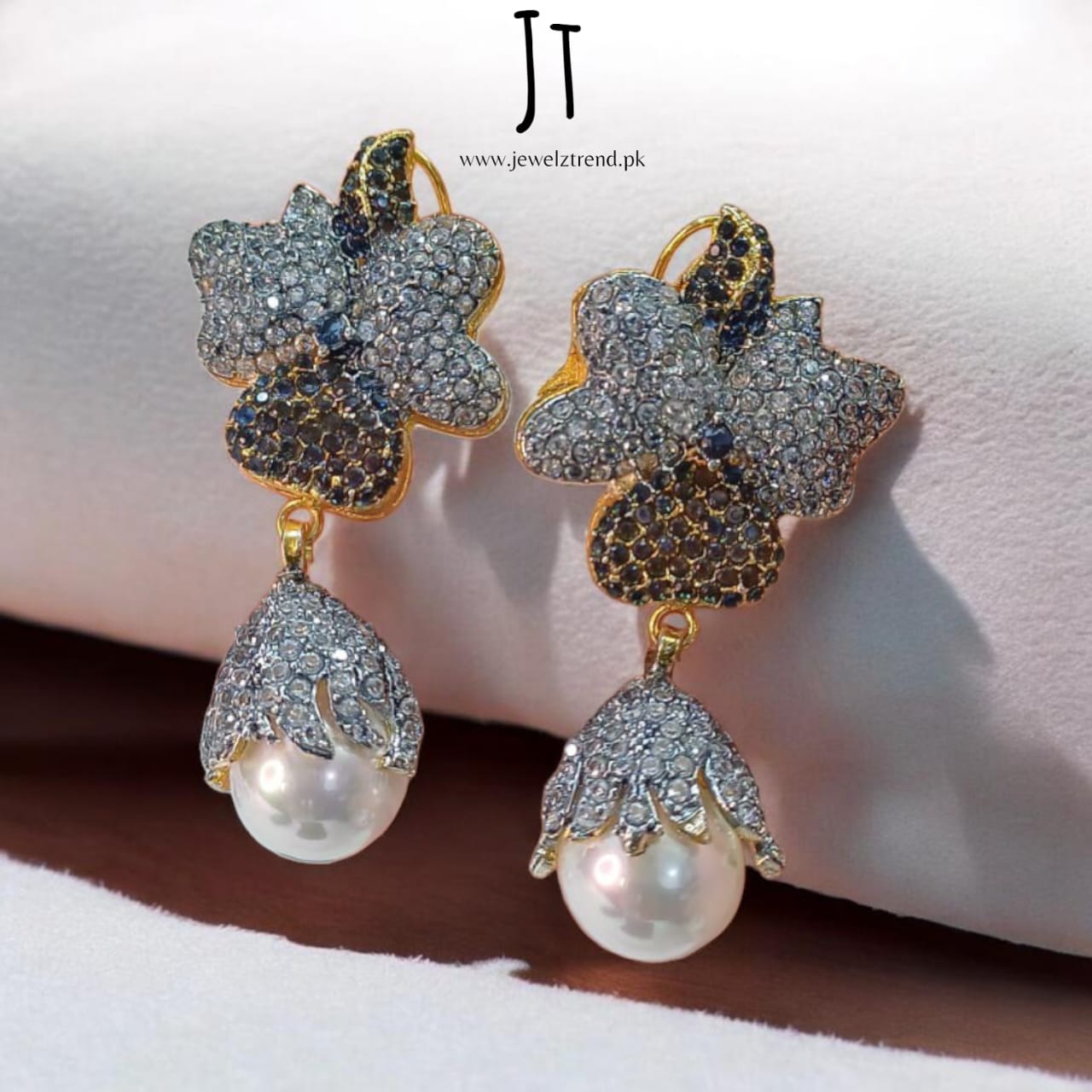 Floral Zirconia Earrings