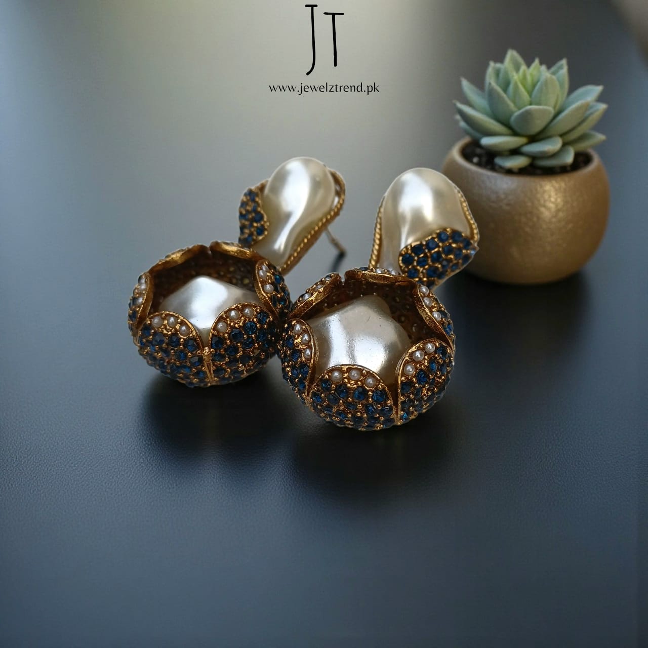 Imperial Sultanate Necklace (Blue)