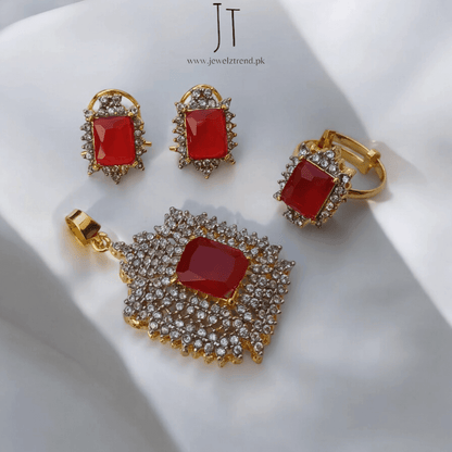 Luminous Grace Zirconia Locket Set