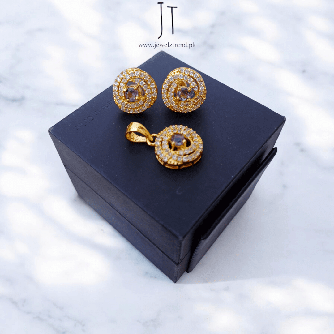 Sleek Shimmer: American Diamond Locket Set Gold