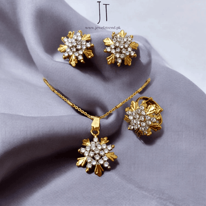 Celestial Charm: Oxidized Shiny Star Locket Set