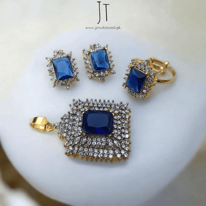 Luminous Grace Zirconia Locket Set