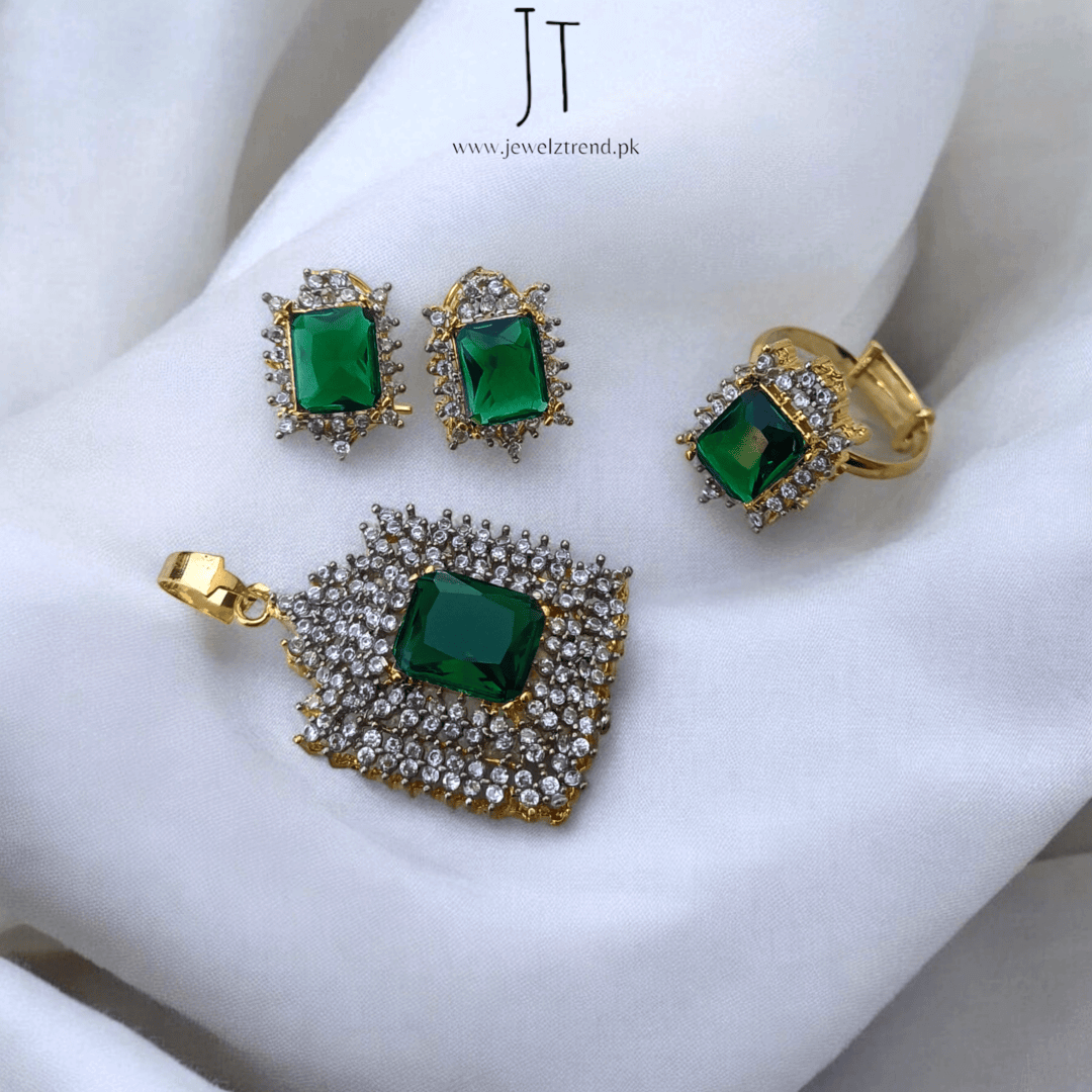 Luminous Grace Zirconia Locket Set