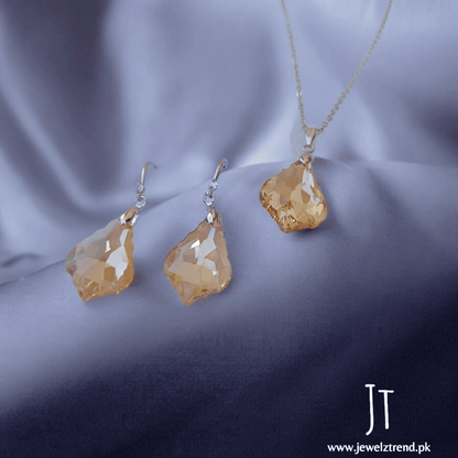 Modern Elegance Locket