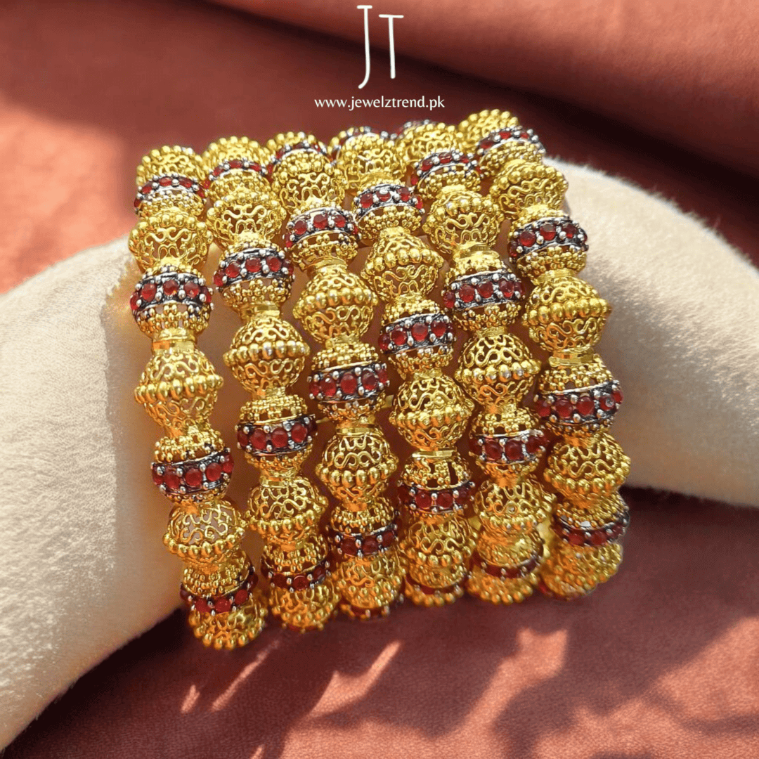 Royal Bangles Red