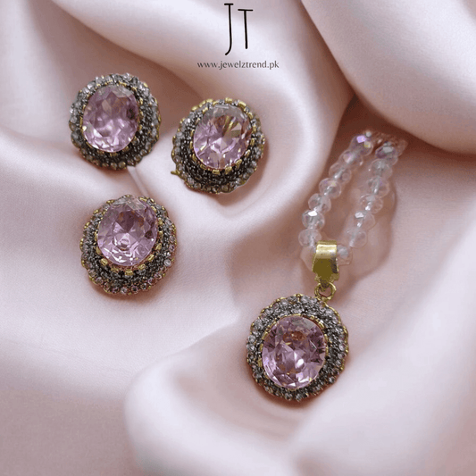 Bold Center Stone Locket Set