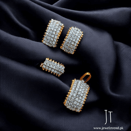 Diamond Zircon # 1035