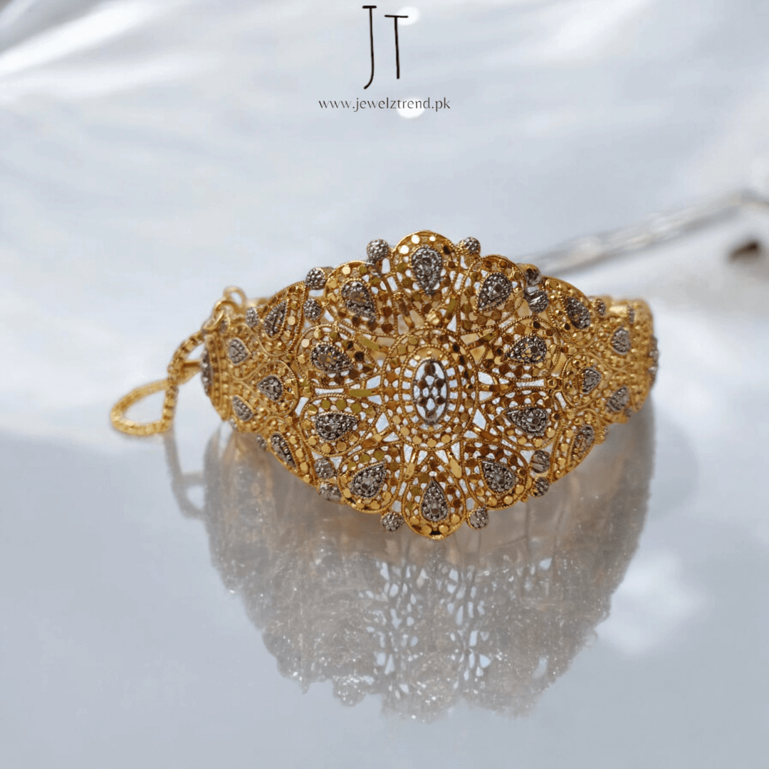 R.P Royal Look Bangle