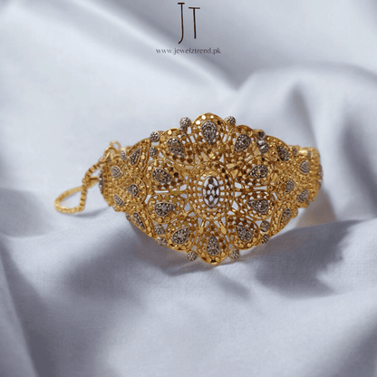 R.P Royal Look Bangle