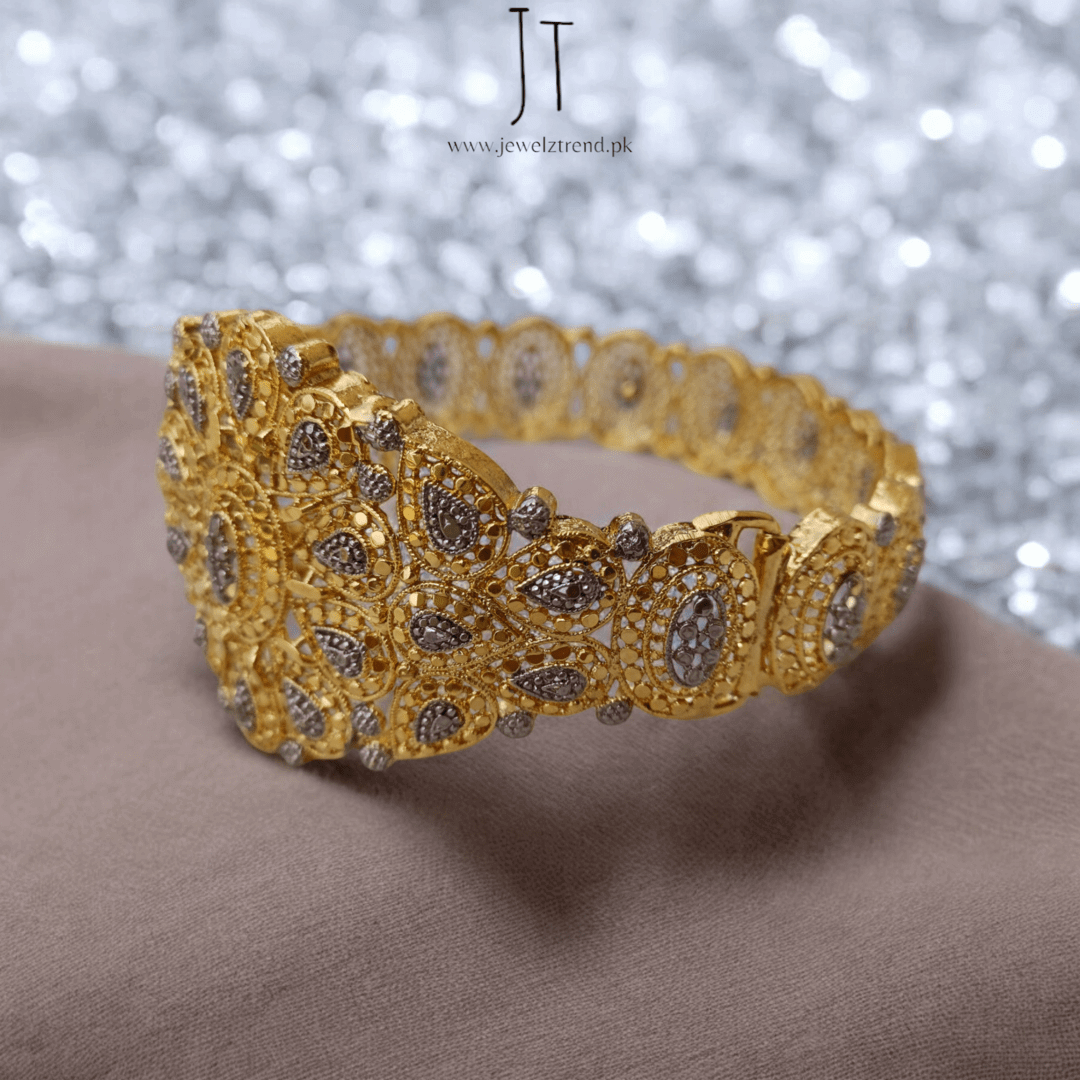 R.P Royal Look Bangle
