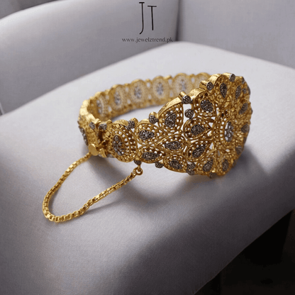 R.P Royal Look Bangle