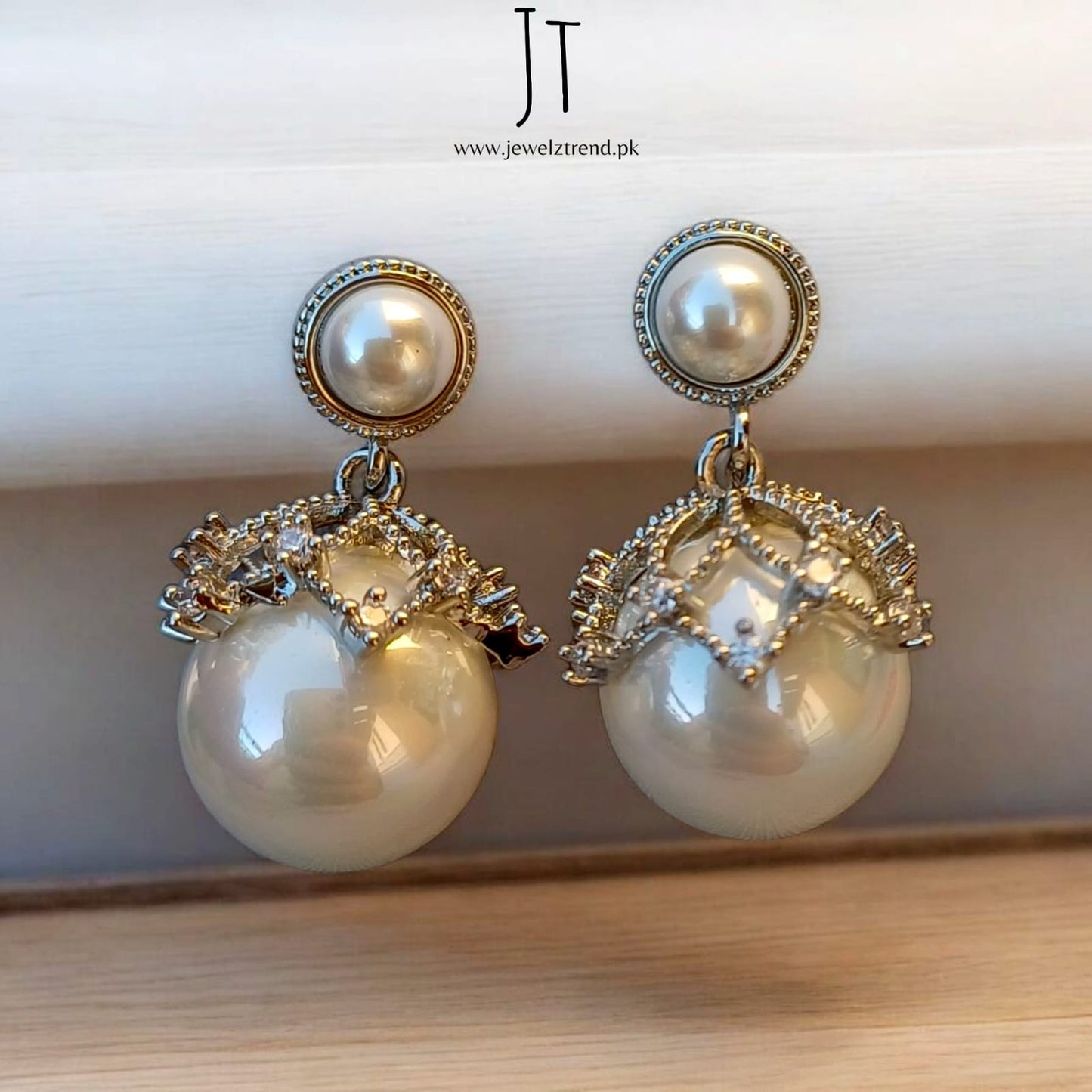 Zirconia Pearl Luxe