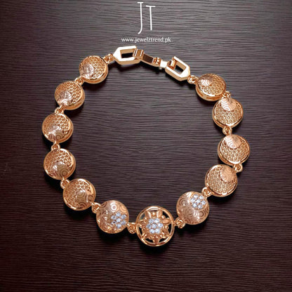 Gold Shine Flower: Daily Wear Bracelet
