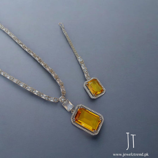Sun-Rise Treat: Yellow Doublet Mala Set in Square Stone