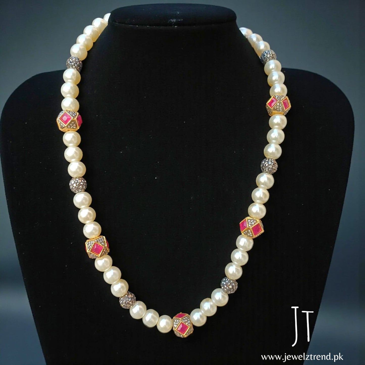 Turkish Pearl Malla with Gemstone Accents