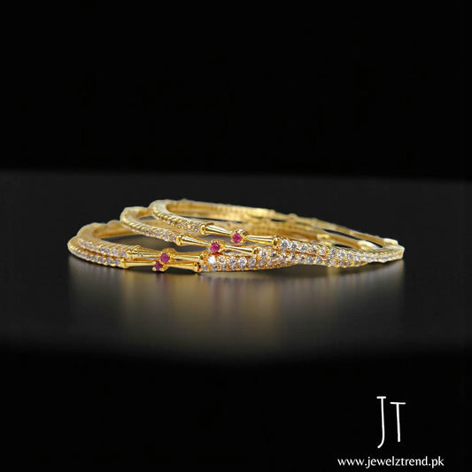 Luxury Gleam: Signature Bangles in 1 Carat, KHR White Multi