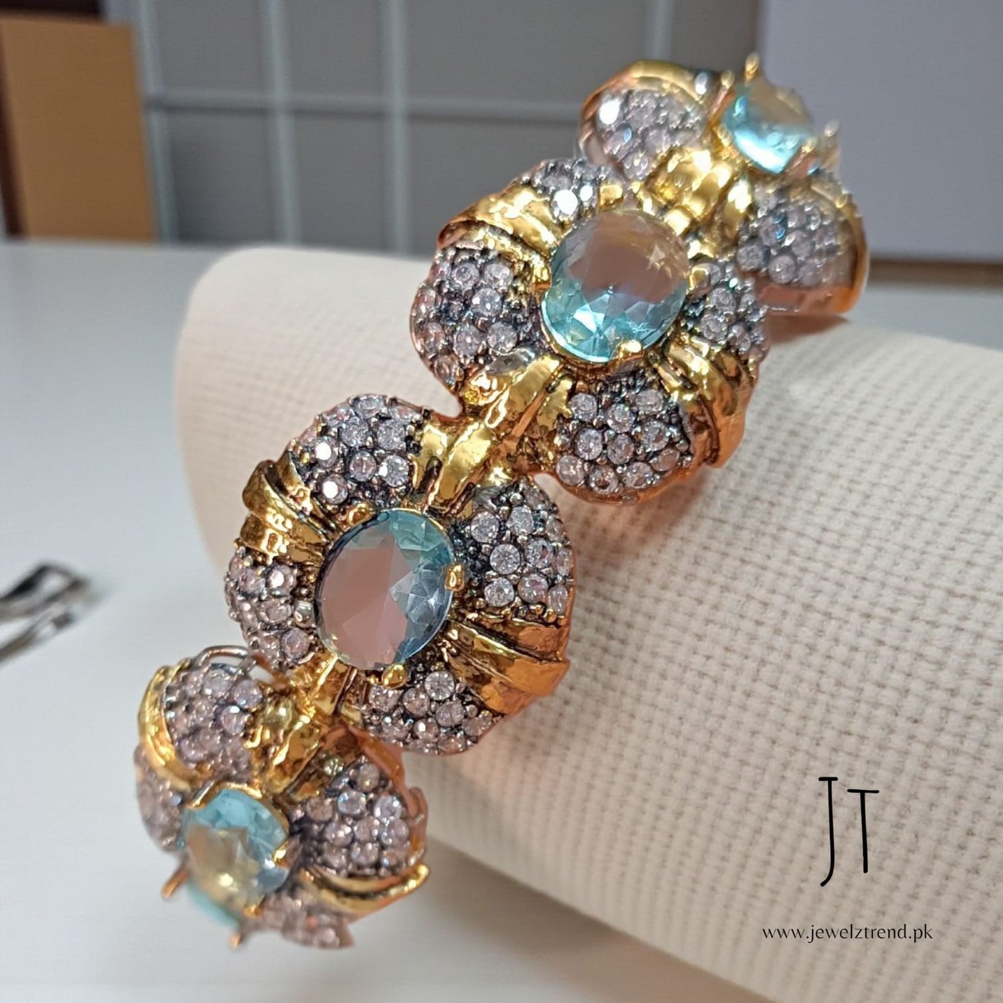 Cuboid Signature Jurao Kangan 1059