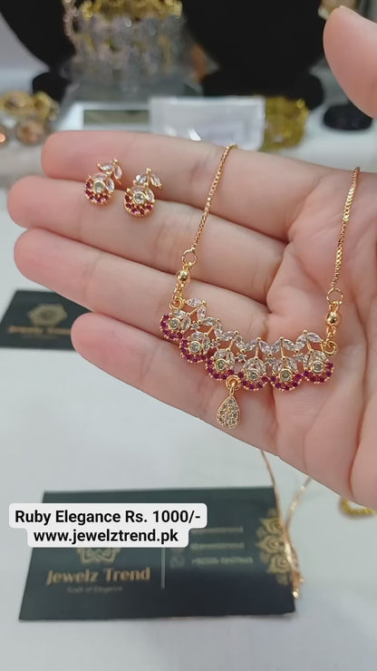 Ruby Elegance: Chain Set