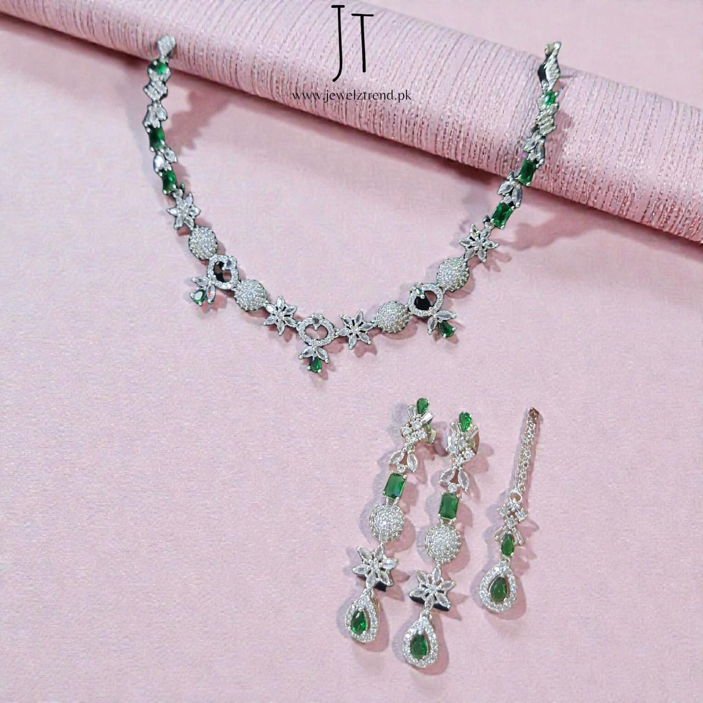 Moonlight Glow: AD Set