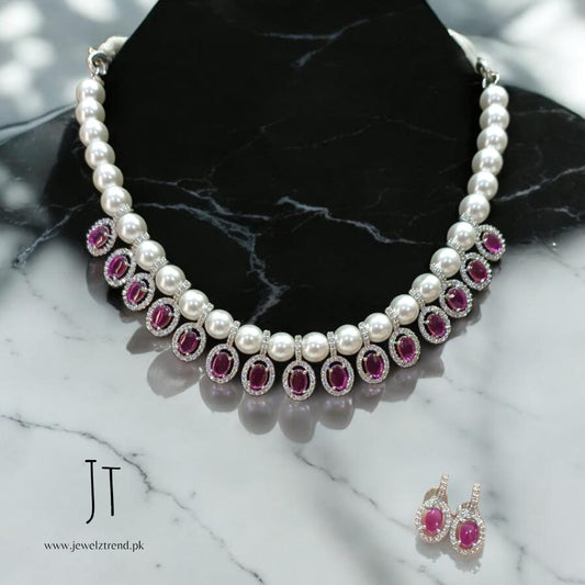 Silver Majesty: Necklace Set