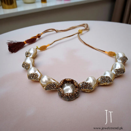 Imperial Sultanate Necklace (Black)