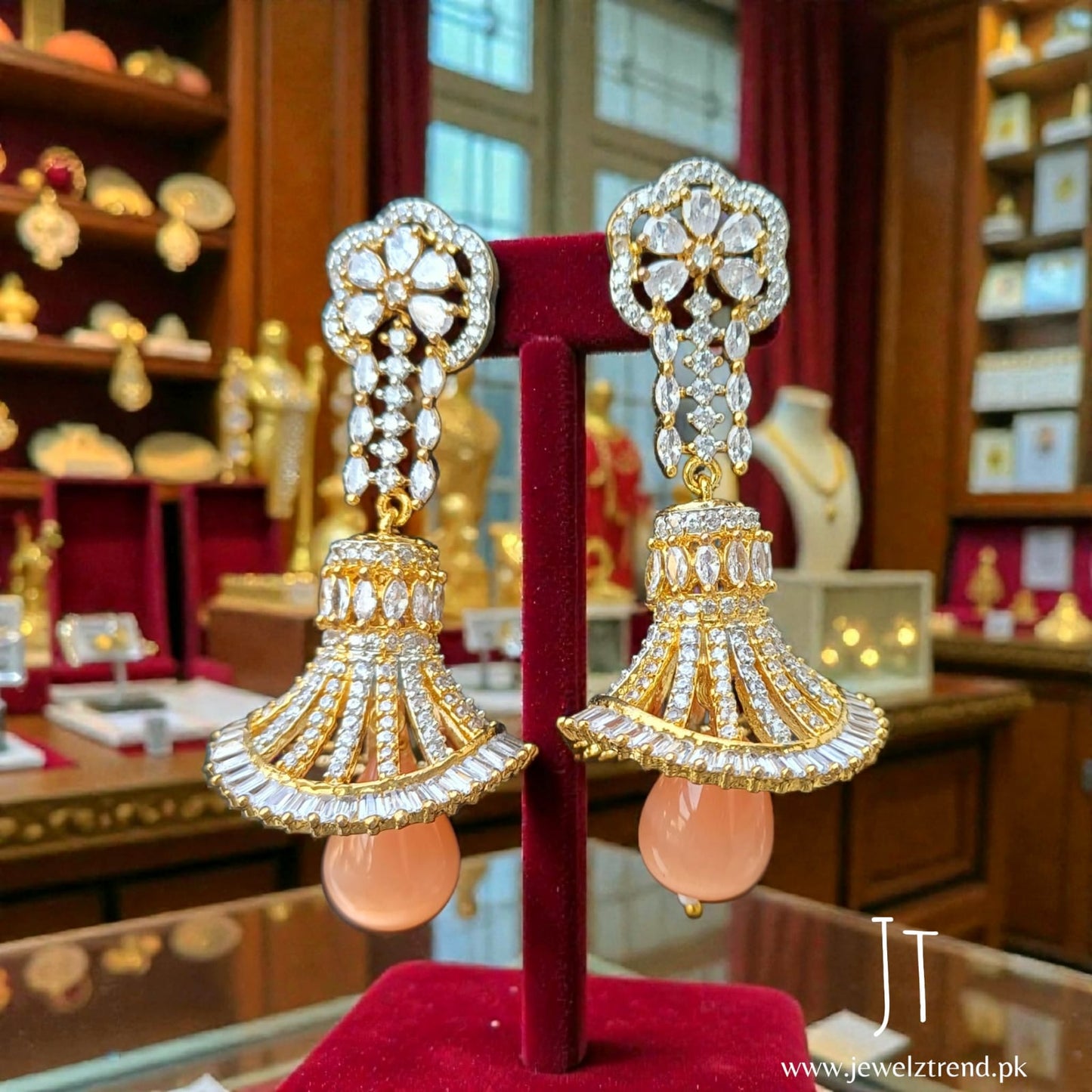 Tulip Bloom: AD Long earrings